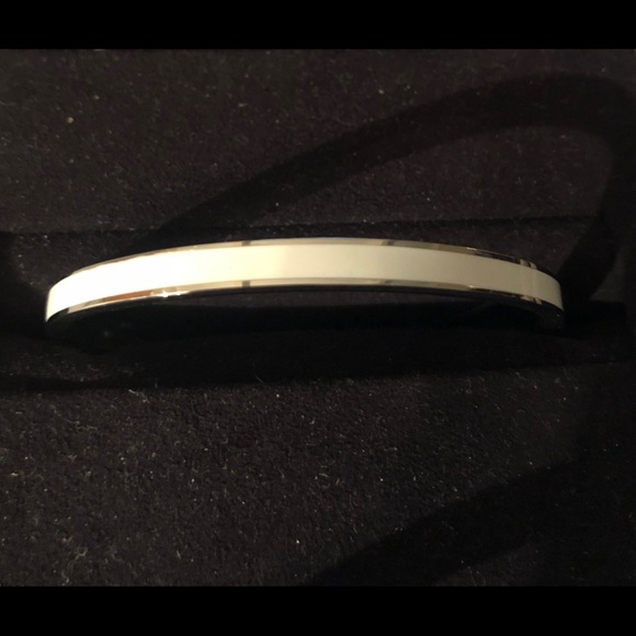 COPY - BRAND NEW B TIFF ENAMEL INSET BRACELET - Picture 2 of 2